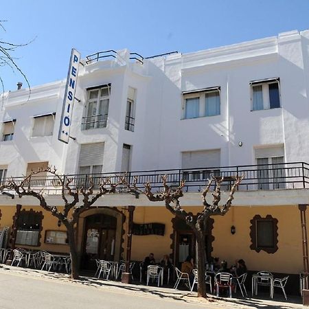 Pension Subirats Perello El Perello  ภายนอก รูปภาพ