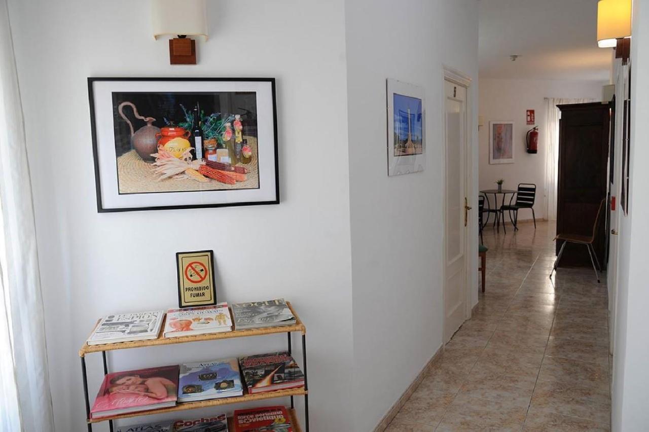 Pension Subirats Perello El Perello  ภายนอก รูปภาพ