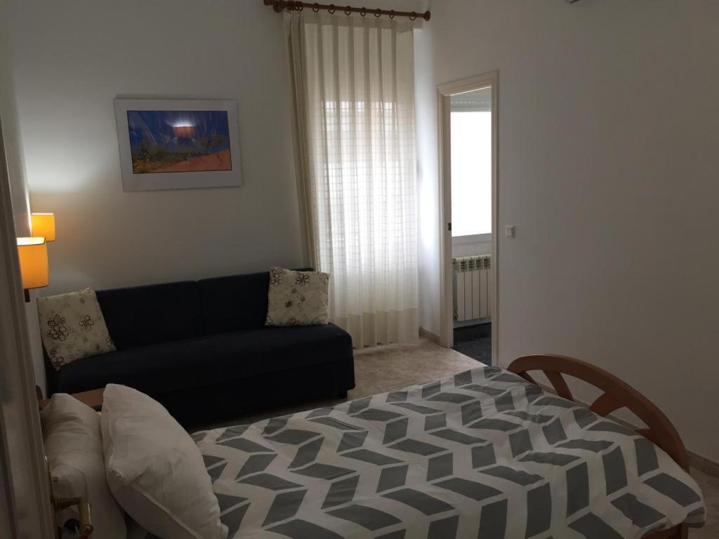 Pension Subirats Perello El Perello  ภายนอก รูปภาพ